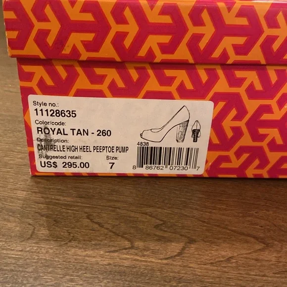 Tory Burch Cantrelle pump - Picture 2 of 7